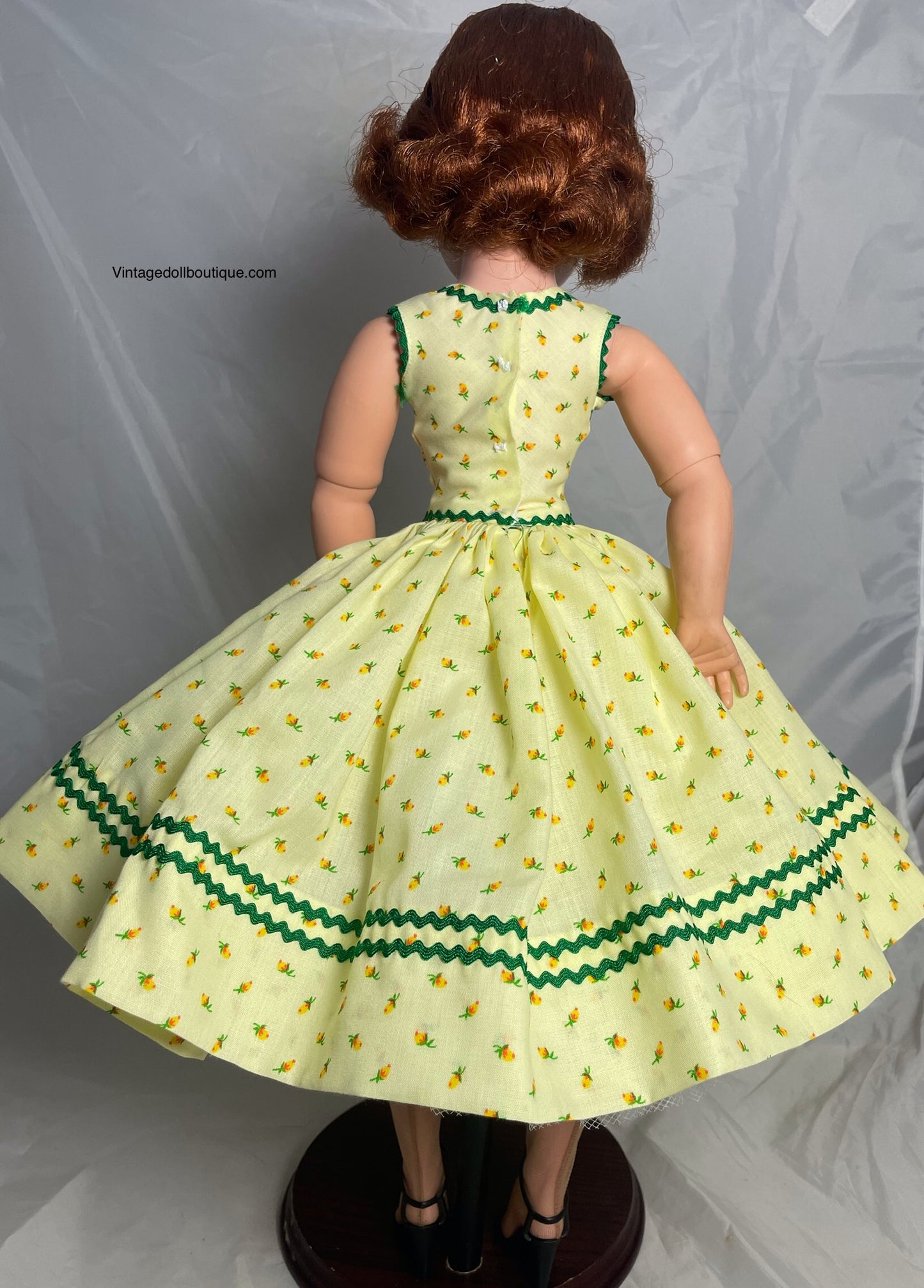 Dress for 21” Cissy