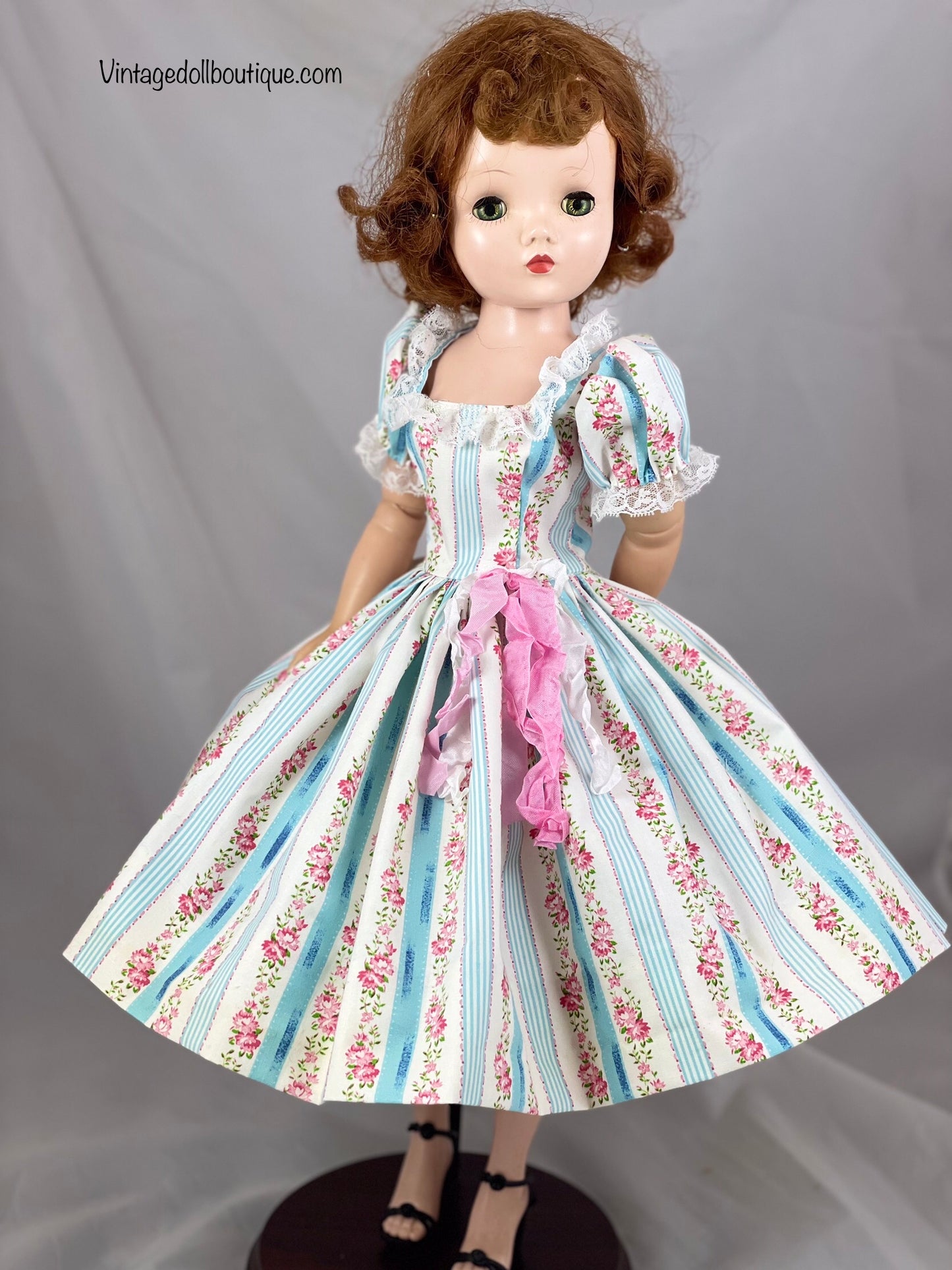 *******reserved for Debbie***** dress for 21” Cissy
