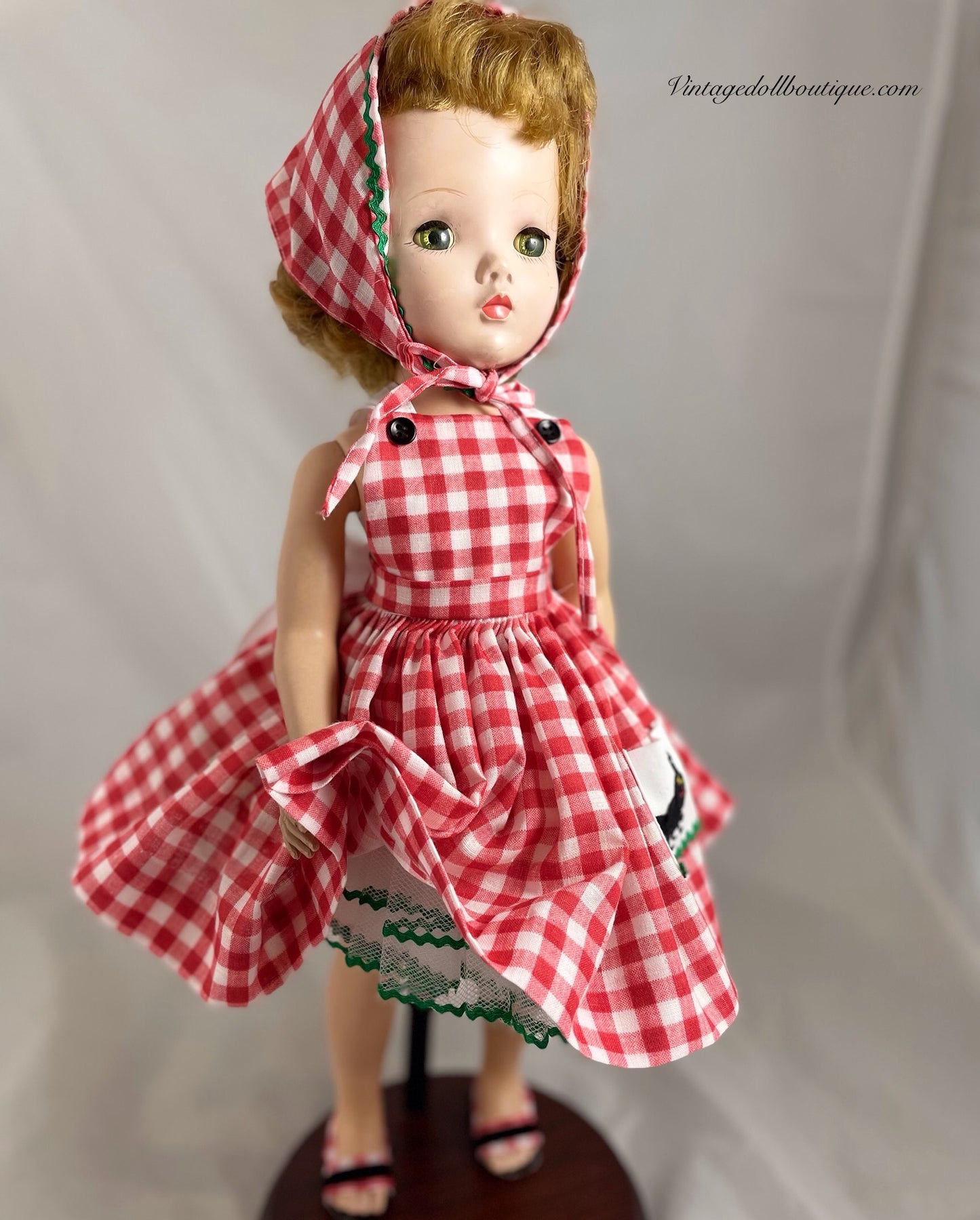 dress, bloomers, hat, socks and shoes for 17/18 Madame Alexander doll