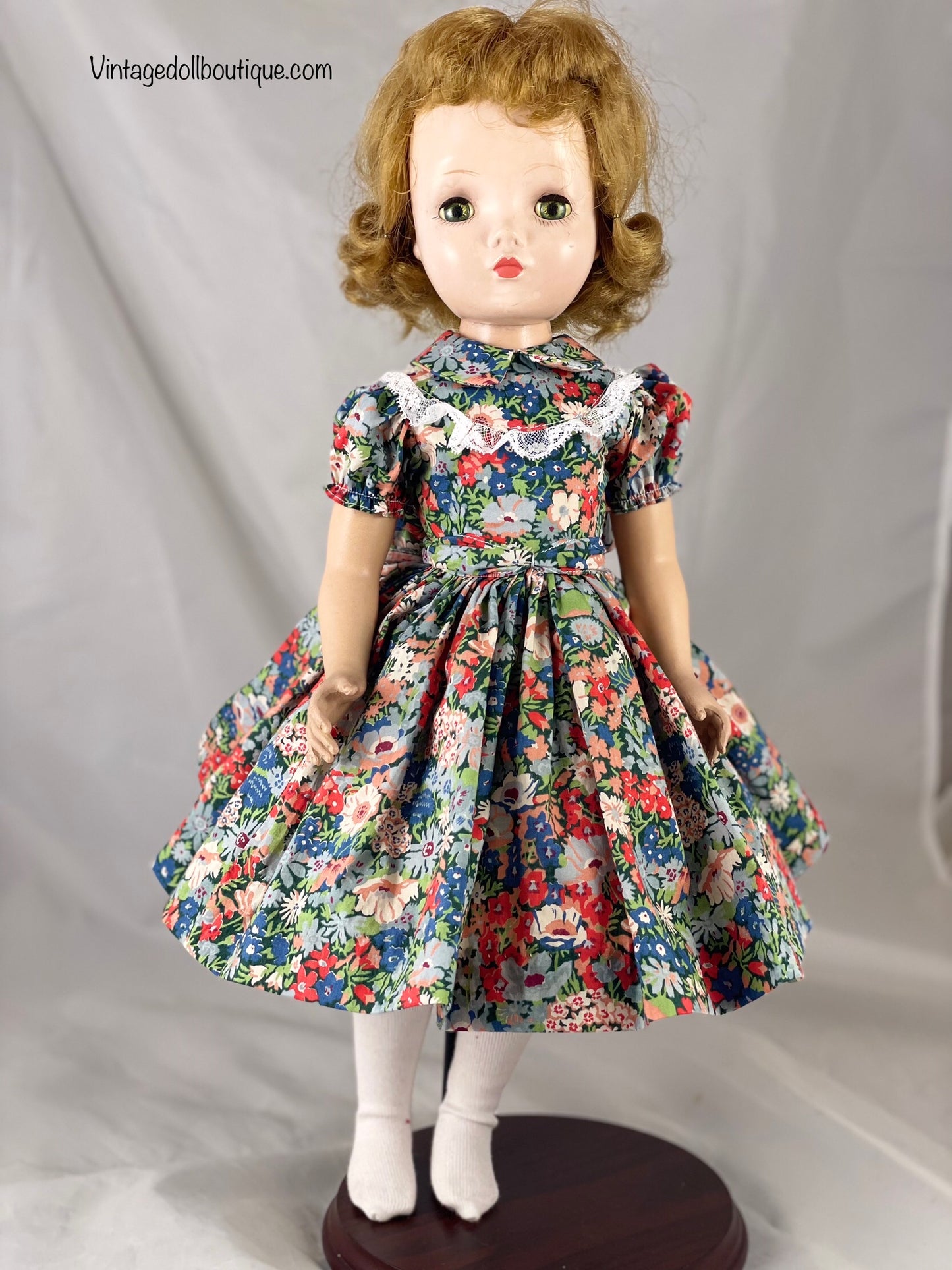 **** reserved for Ann*******Dress for 17/ 18” Madame Alexander Doll