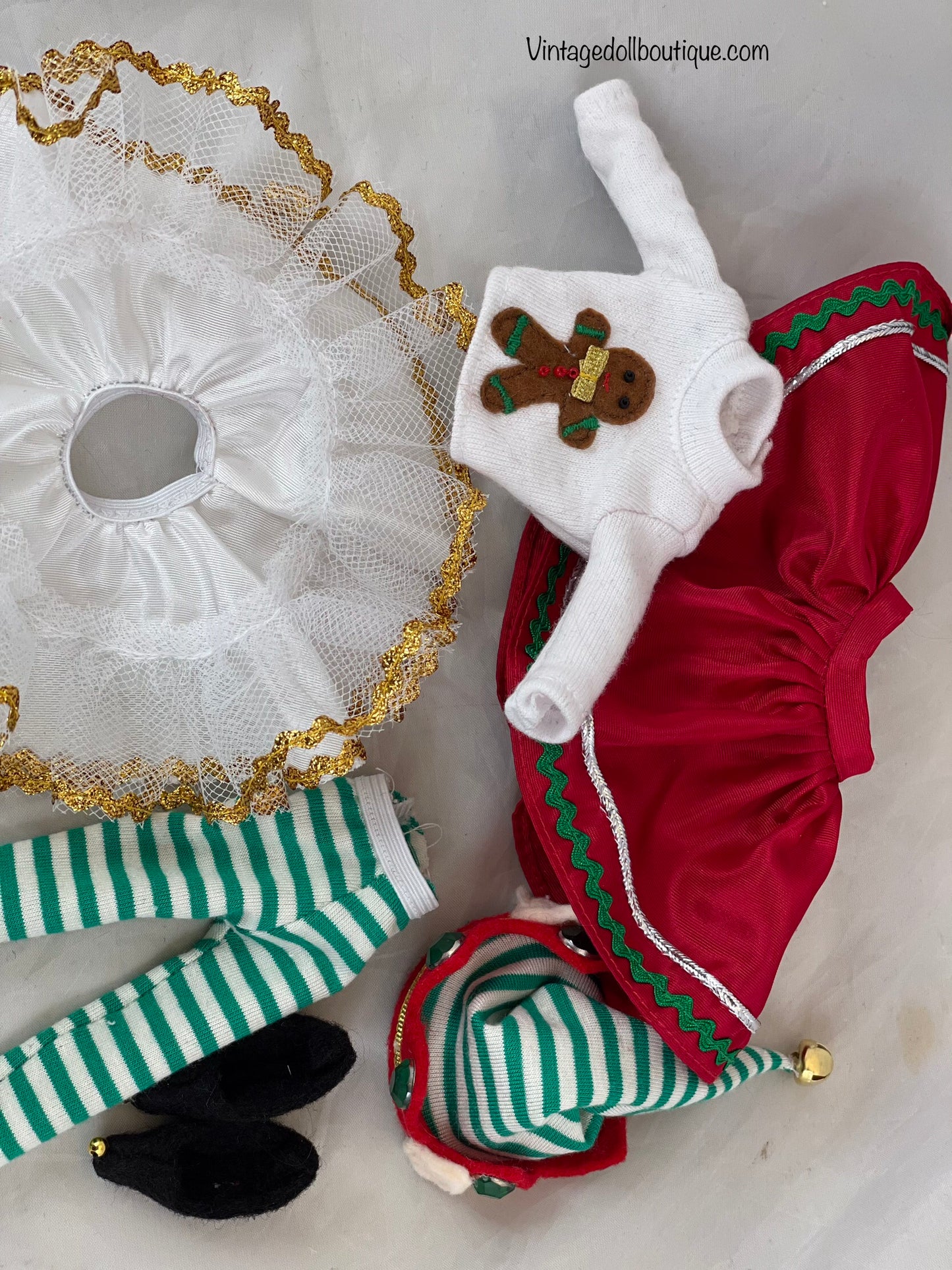 Complete elf outfit for 8” Wendy ***reserved for Mary****