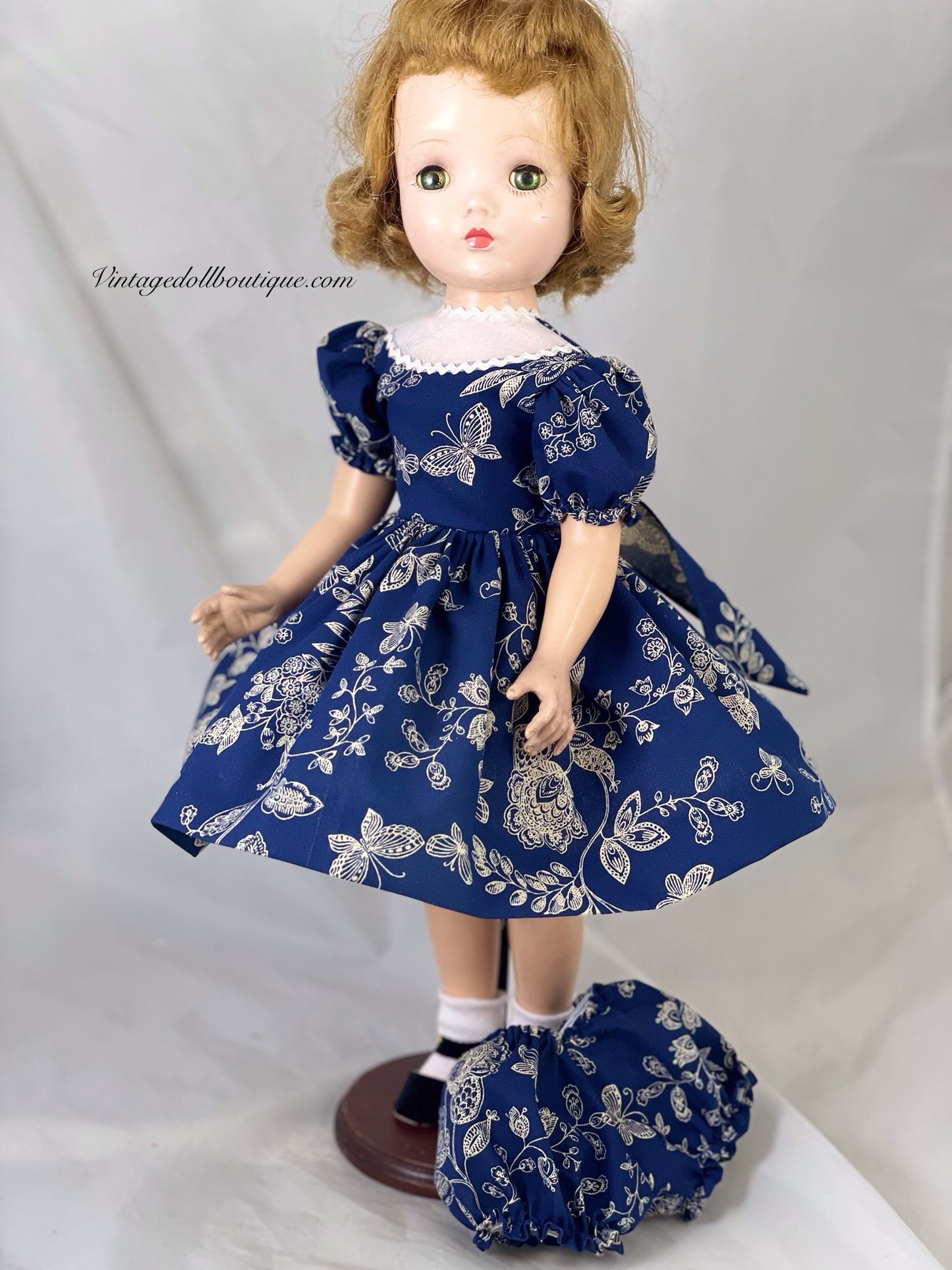 Dress and panties for 17/18” Madame Alexander doll