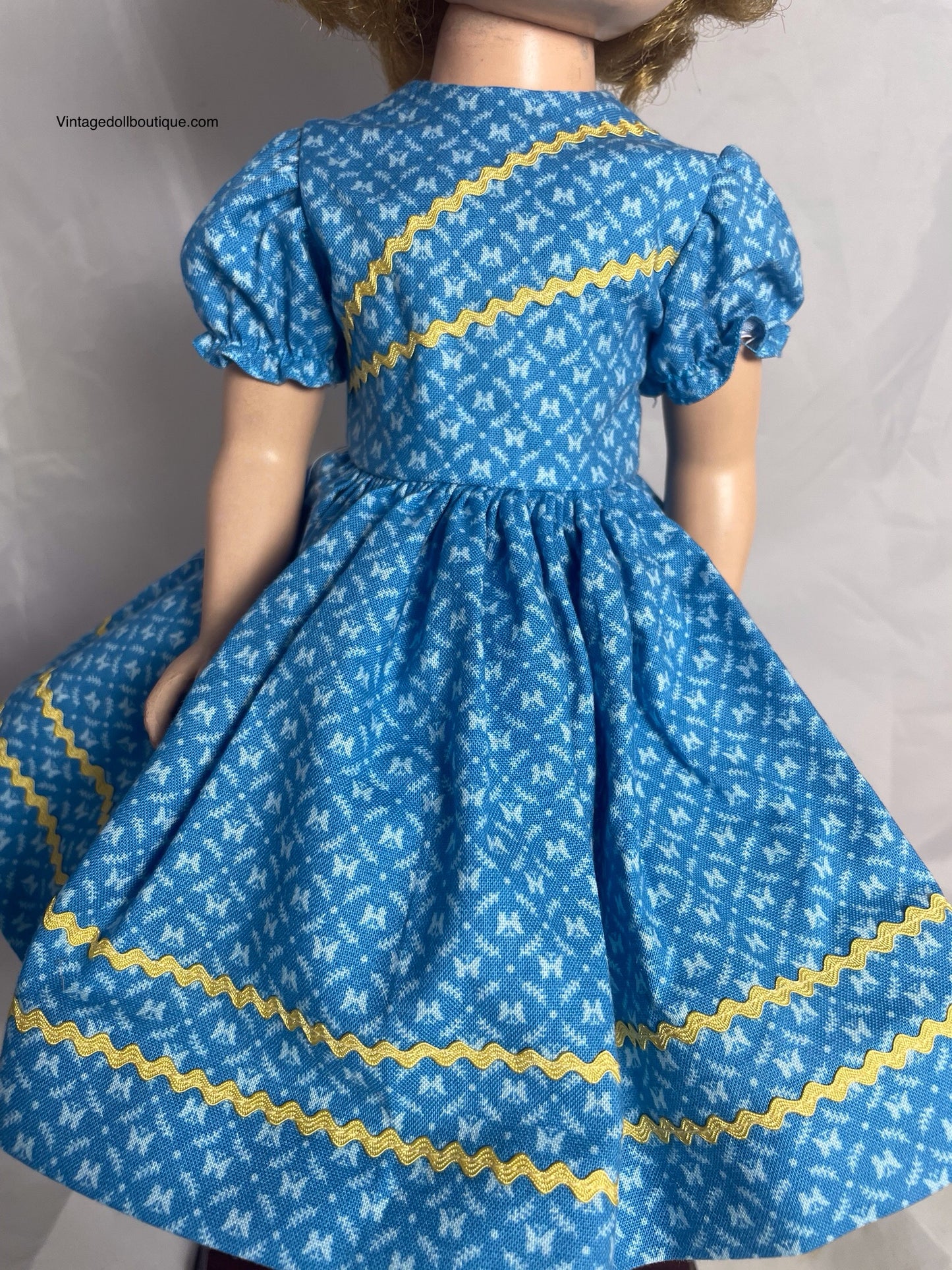 Dress for 17/18” Madame Alexander doll