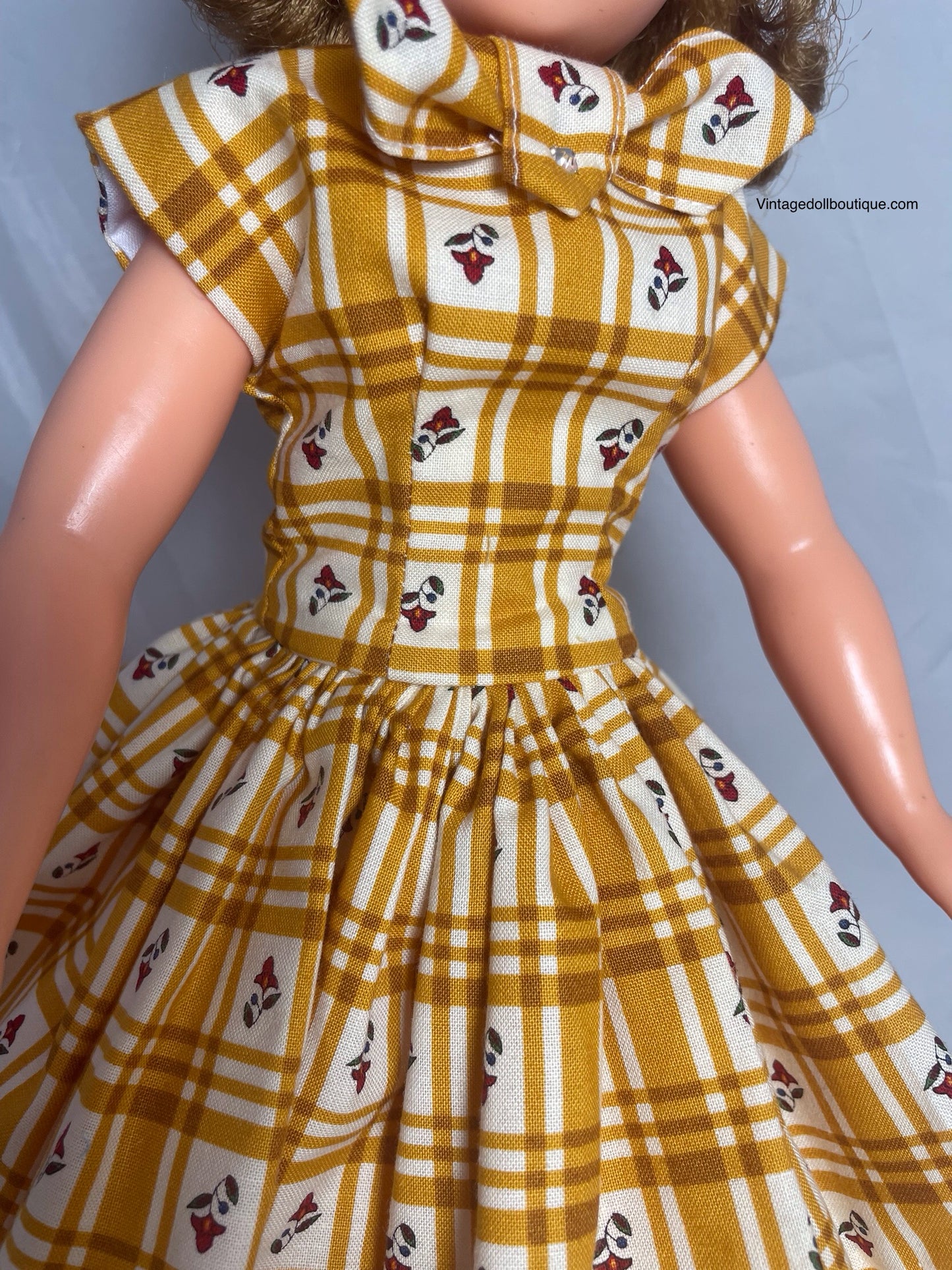 Dress for 20” Miss Revlon