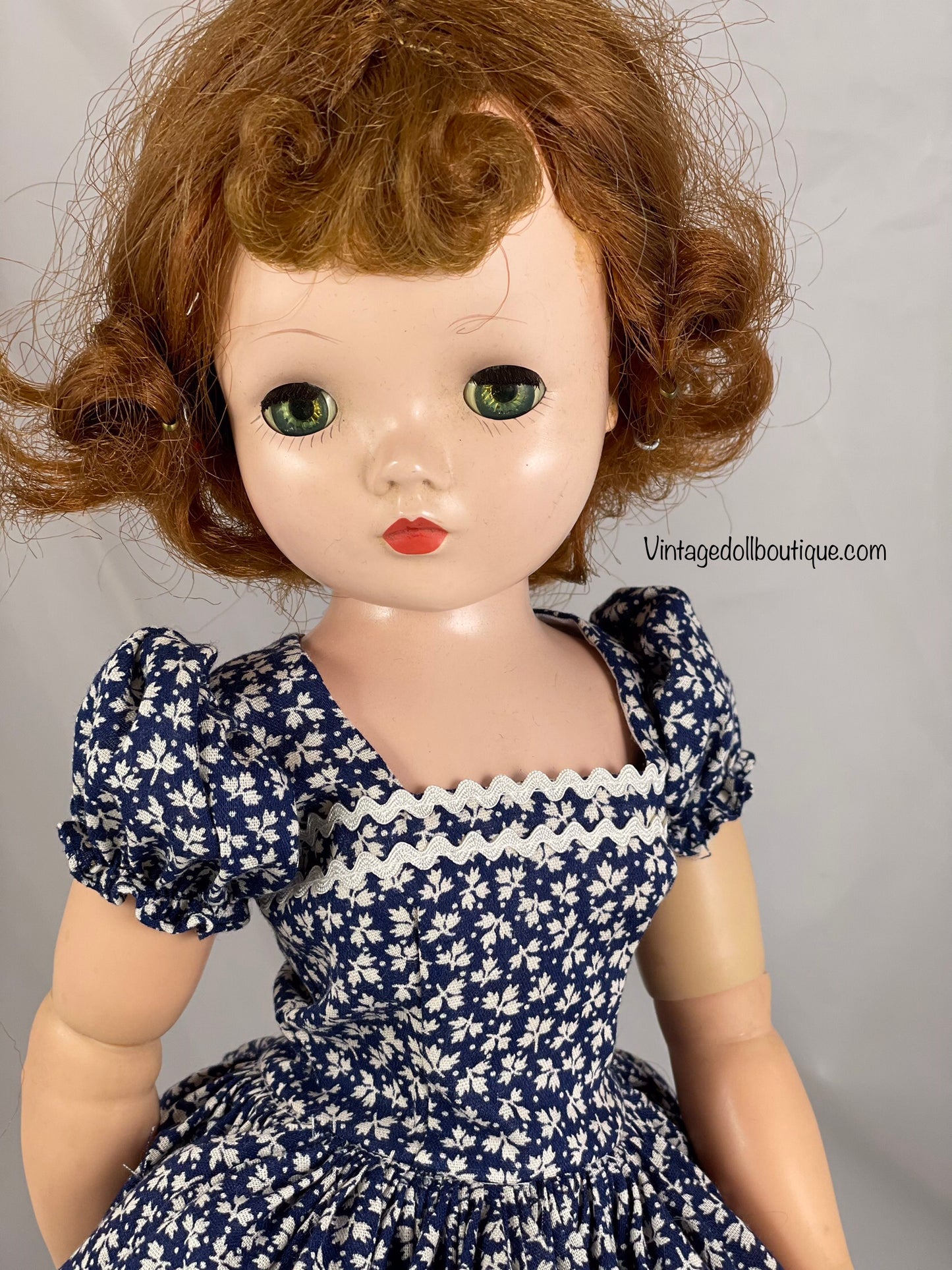 dress for 21” Cissy