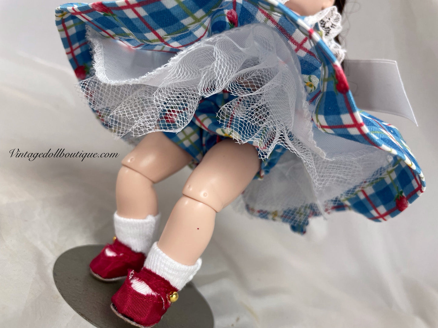 complete strawberry outfit for 8” Wendy