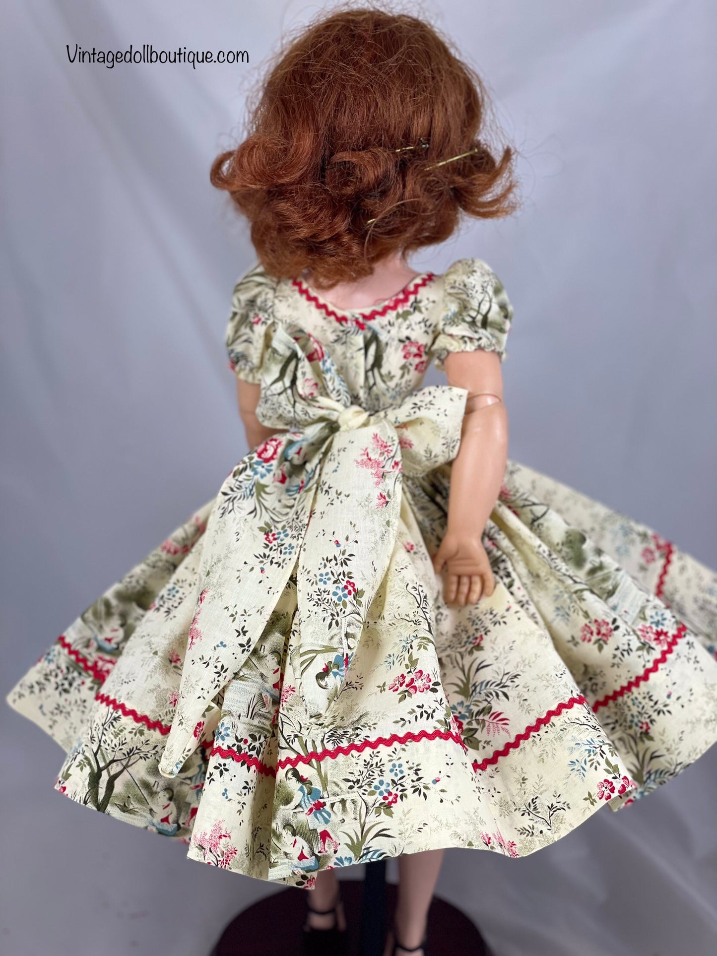 dress for 21” Cissy