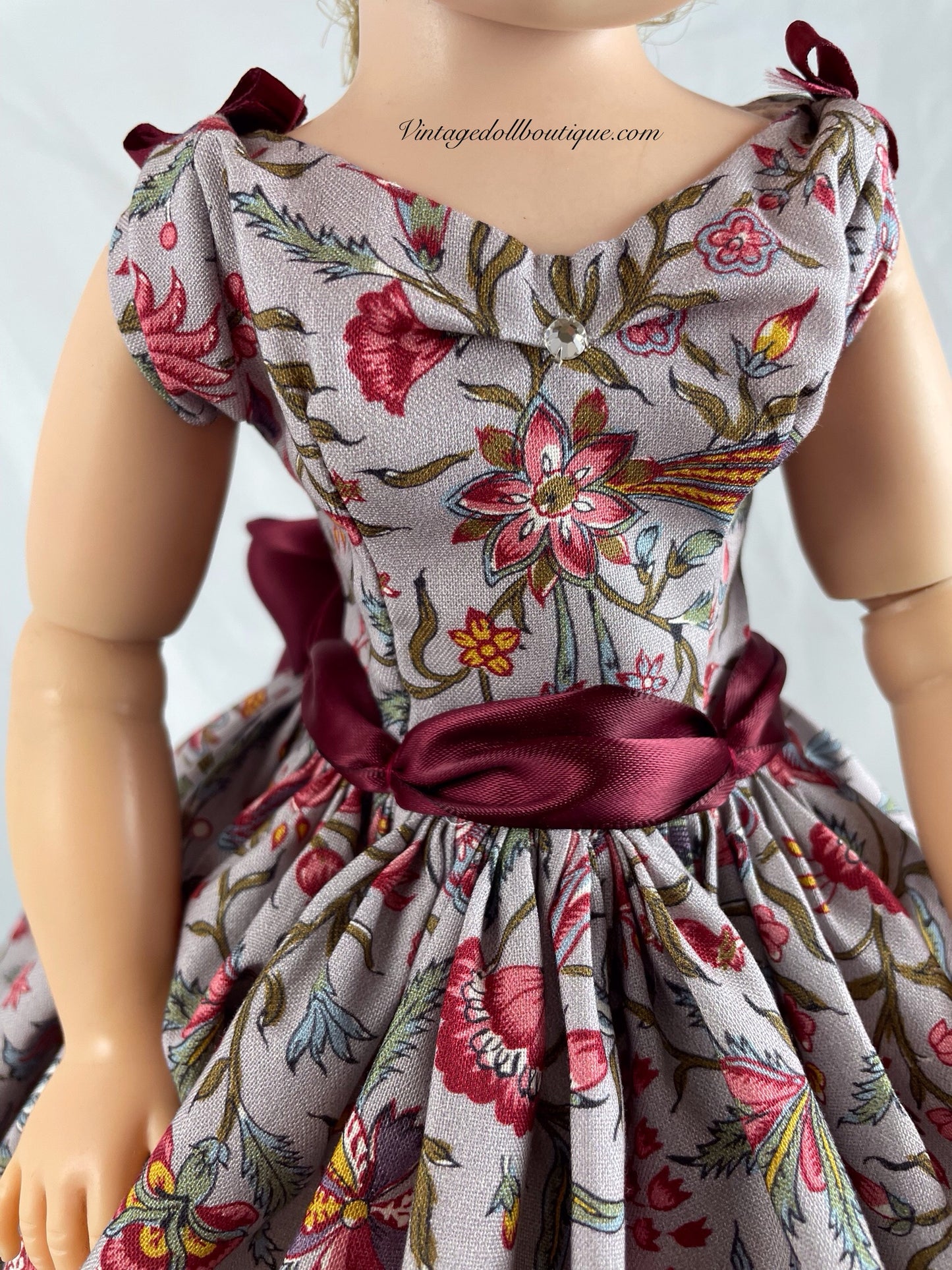 ****reserved for sharon***** dress for 21” Cissy