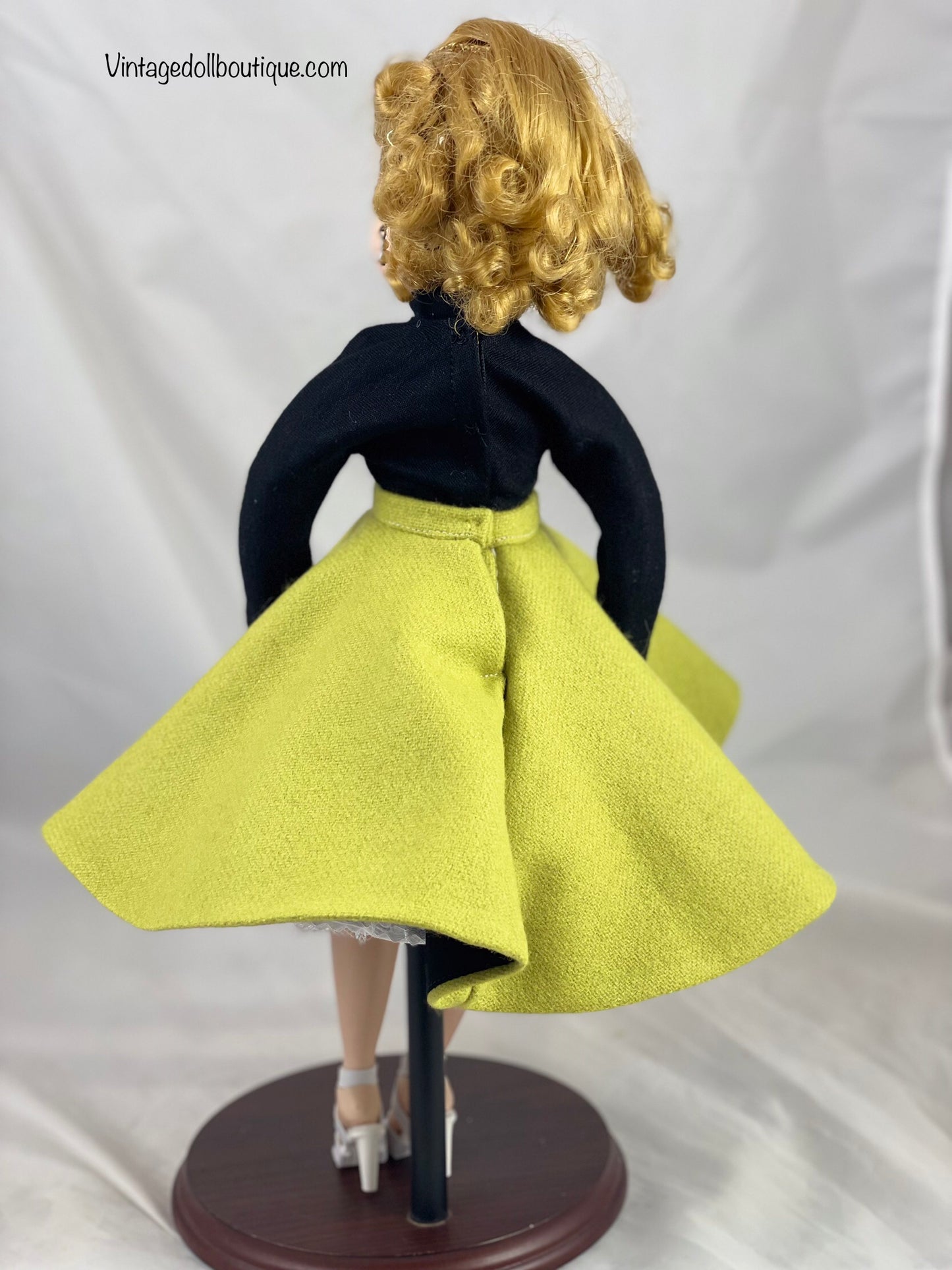 Wool skirt and top for 16” Elise