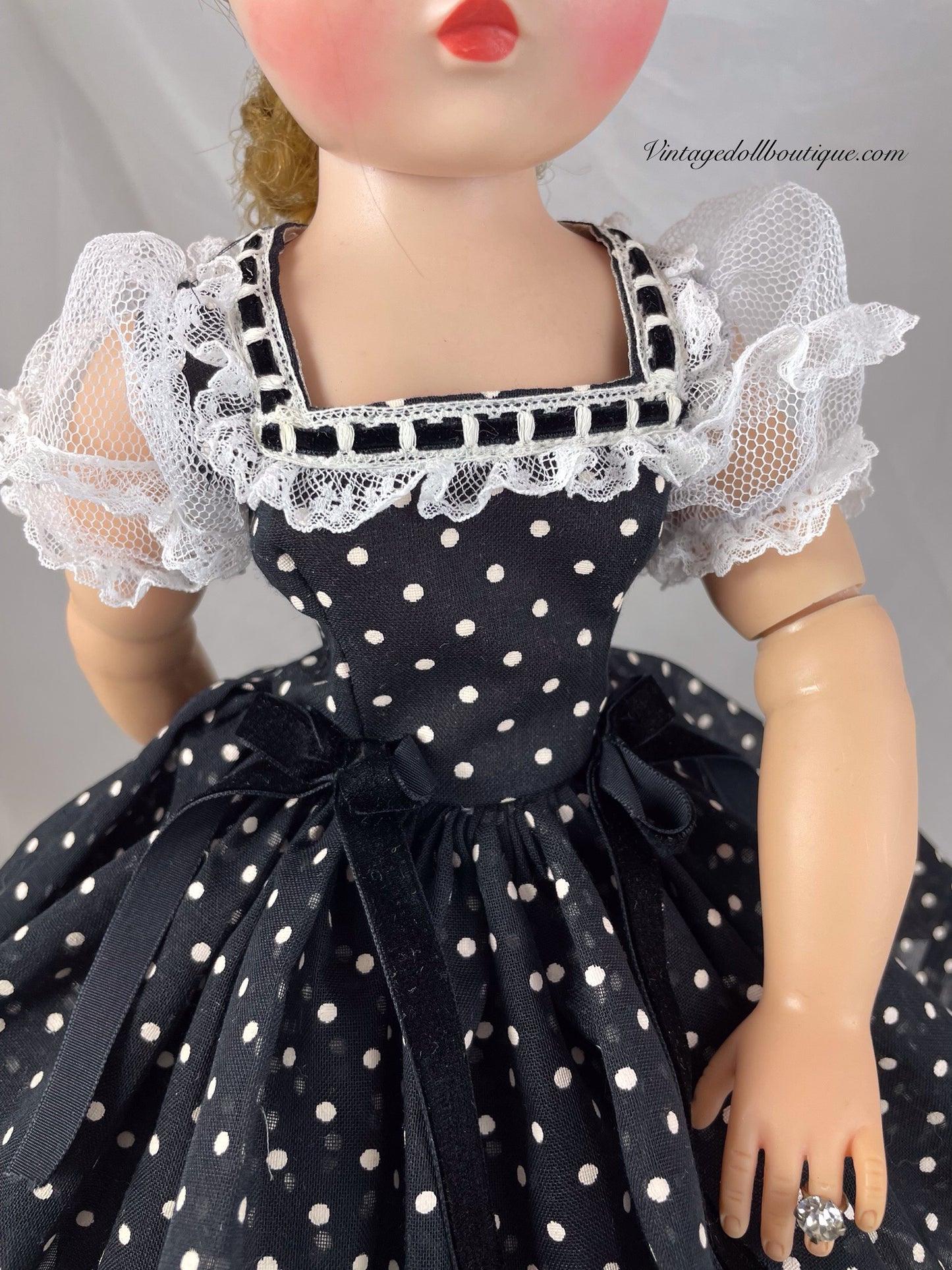 ***** reserved for Diane*******Black polka dot dress for 21” Cissy