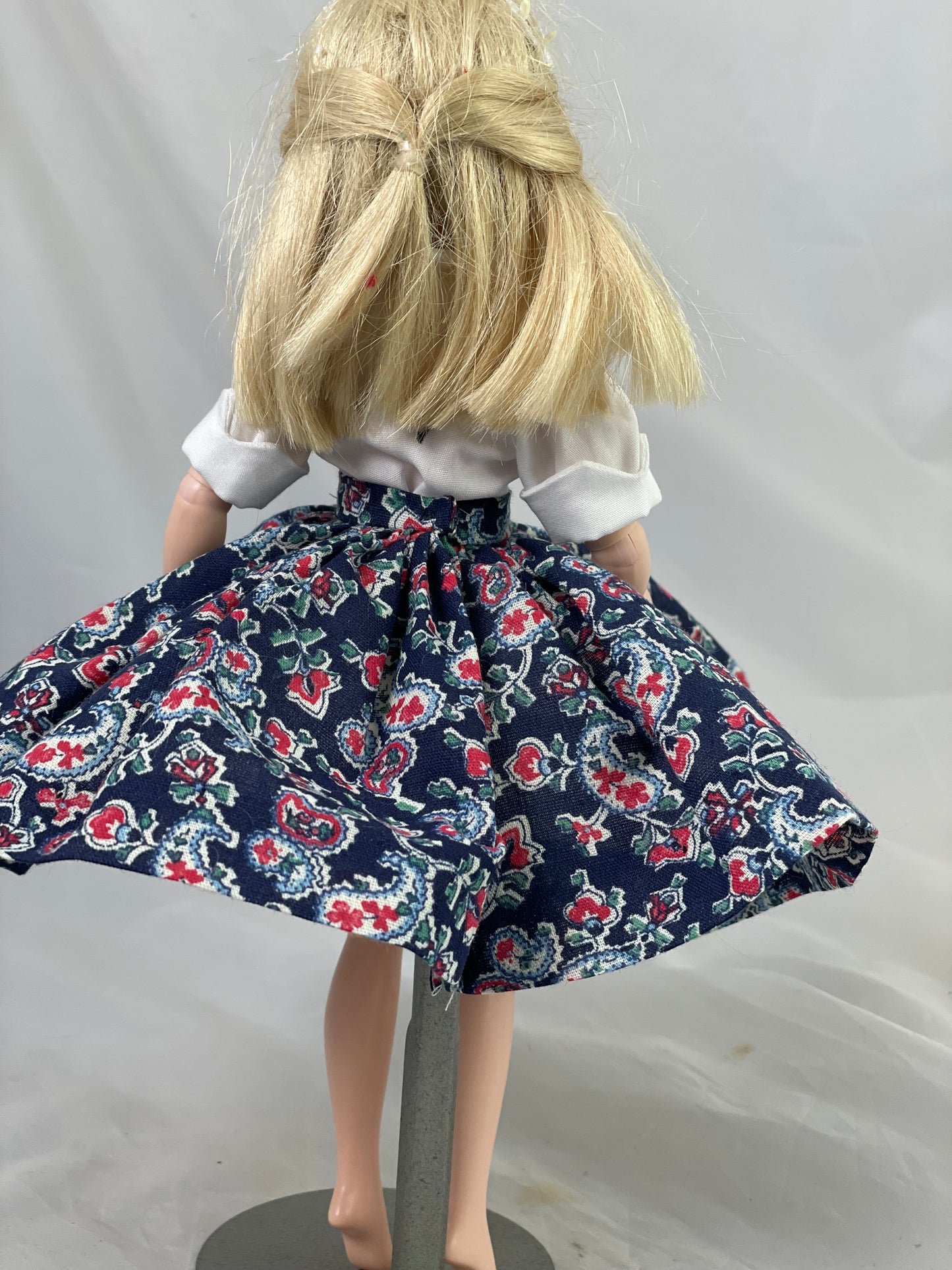 Blouse and skirt for 10” Modern Cissette