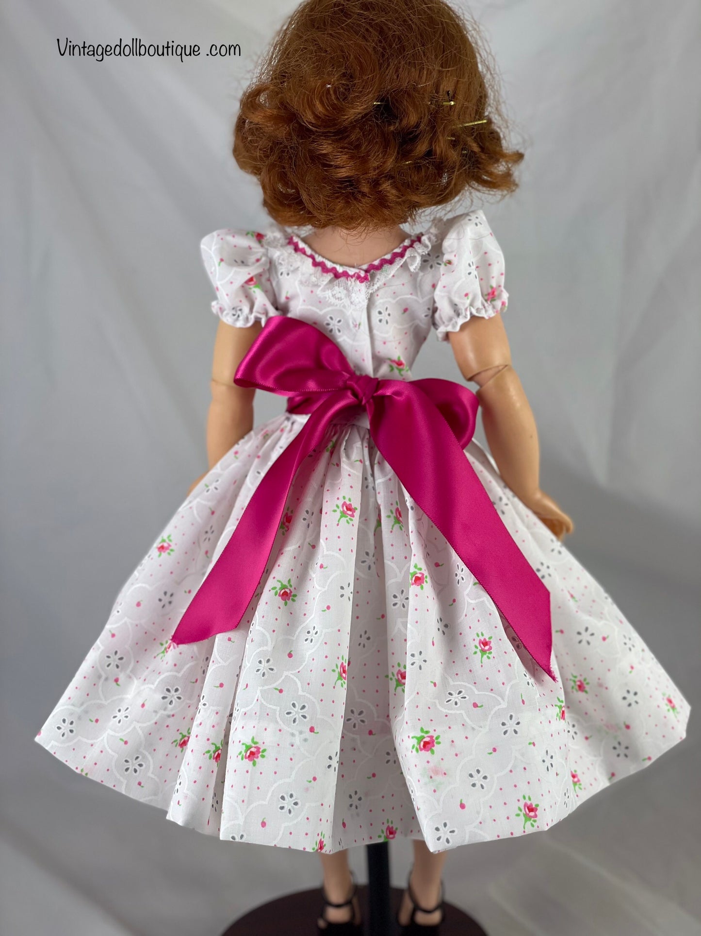 *****reserved for Debbie***** dress for 21” Cissy