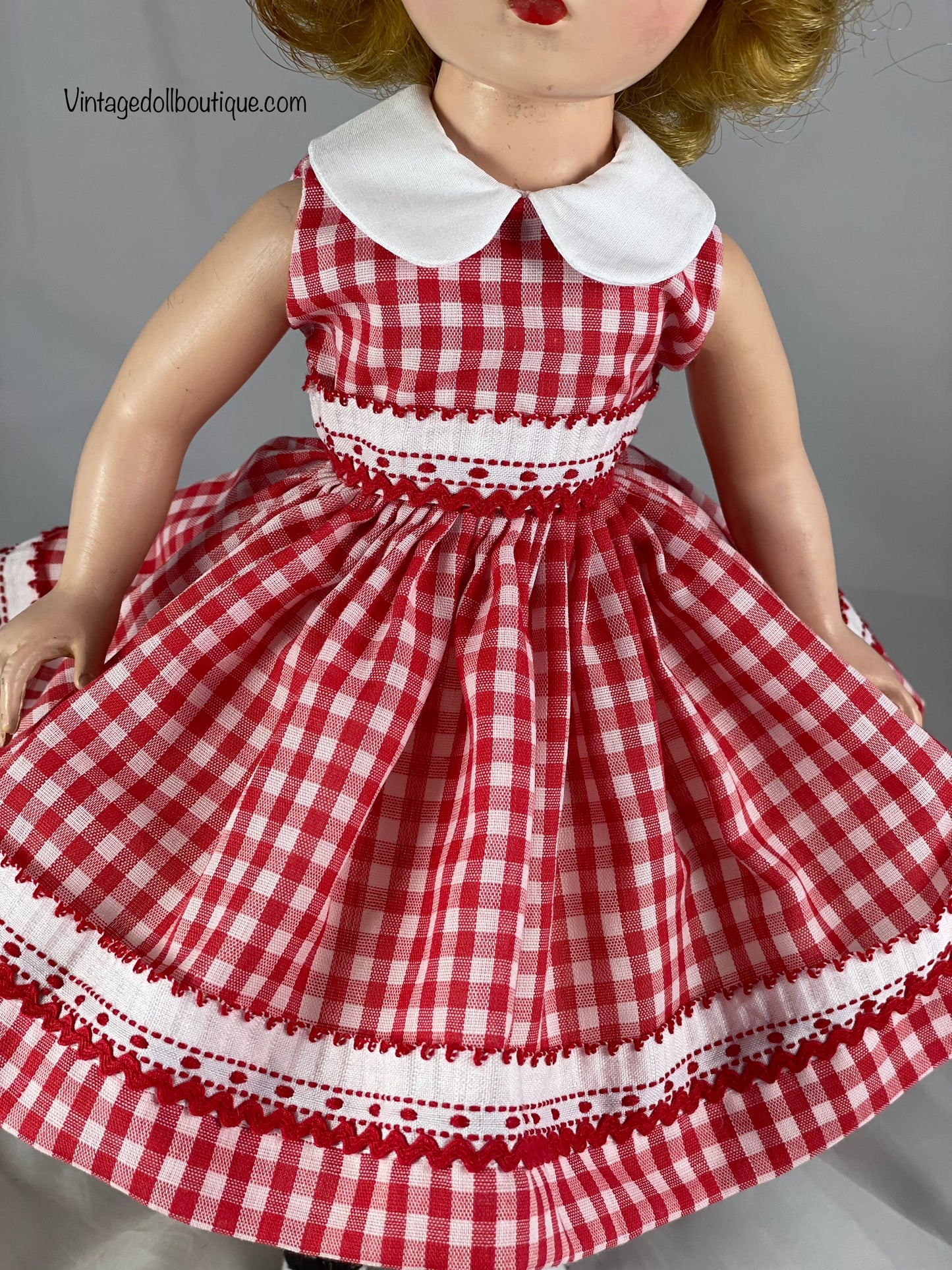 *******reserved for Diane*****dress for 14” Madame Alexander doll