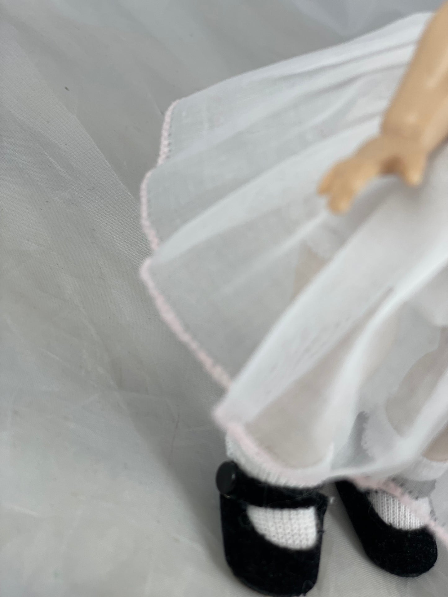 2 1/4” petticoat organdy trimmed