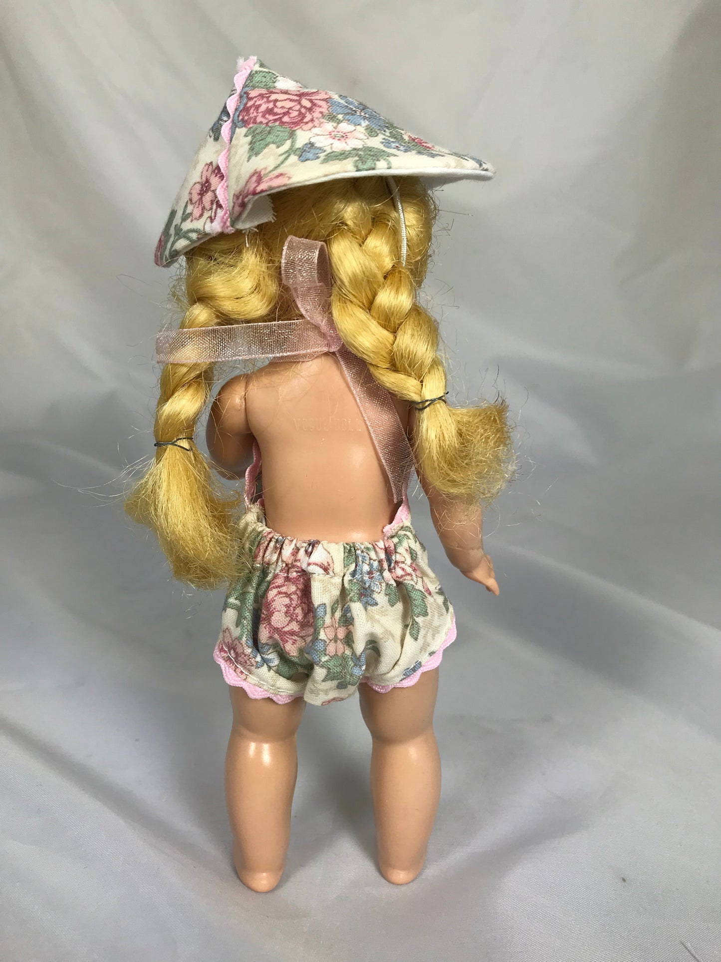 sunsuit and hat for Ginny