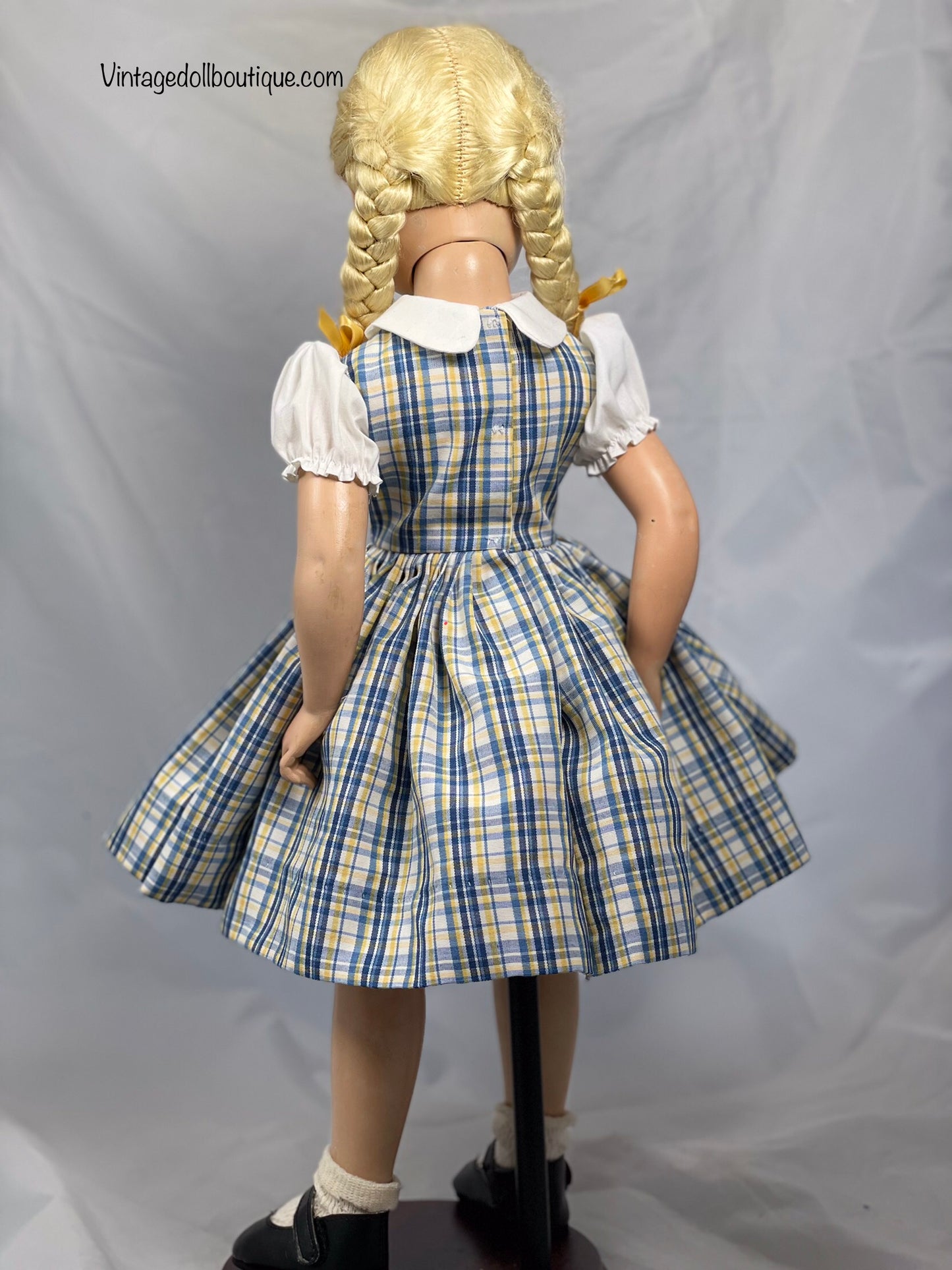 Taffeta dress for 20” Madame Alexander Doll