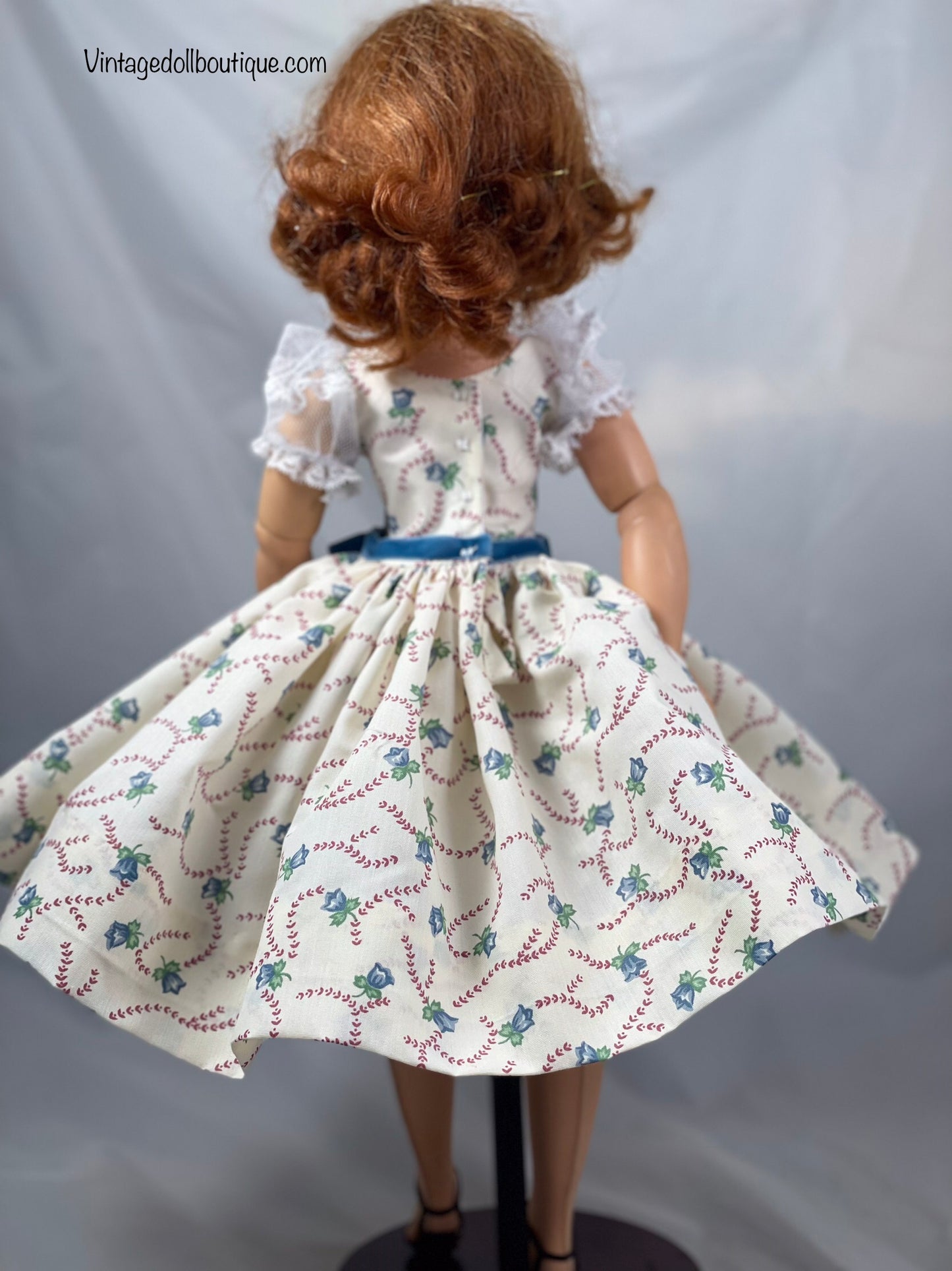 ***** reserved for Diane*******Blue Floral dress for 21” Cissy