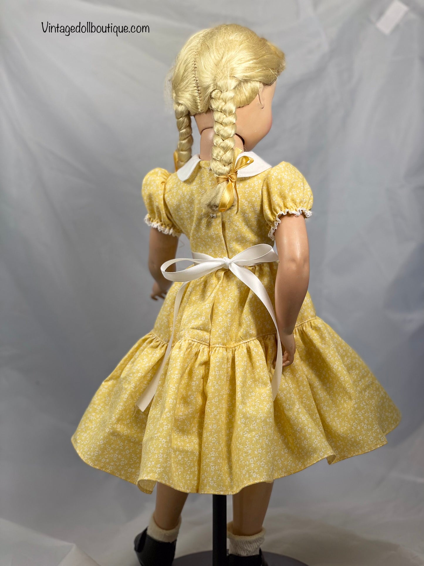 Ruffle dress for 20” Madame Alexander Doll