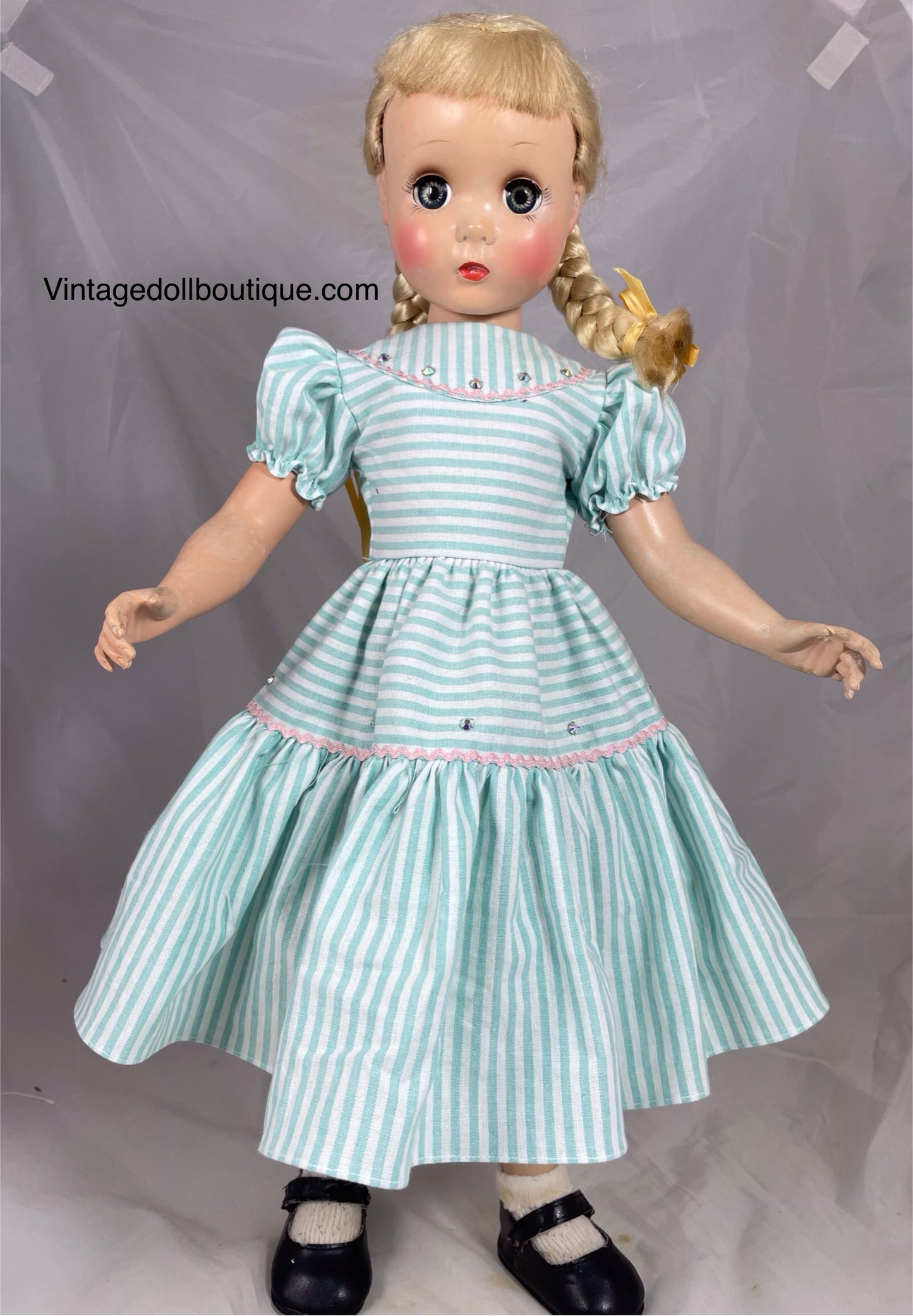 Ruffle dress for 20” Madame Alexander Doll