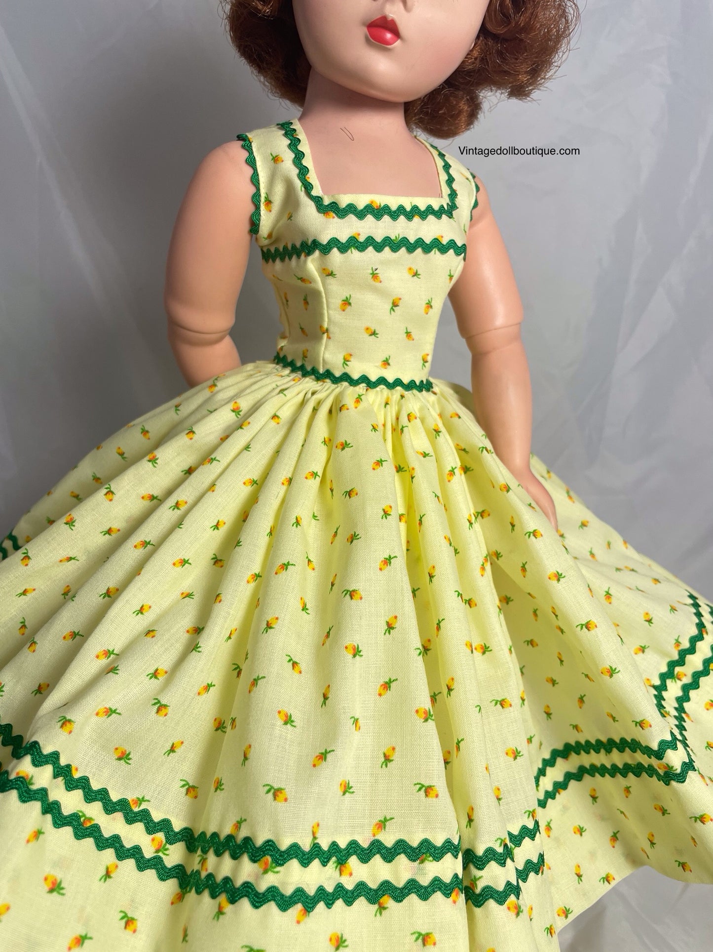 Dress for 21” Cissy
