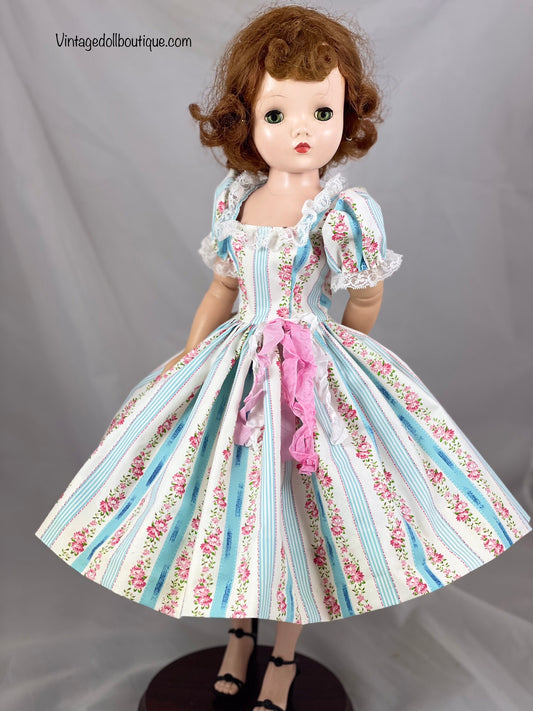 *******reserved for Debbie*****  dress  for 21” Cissy