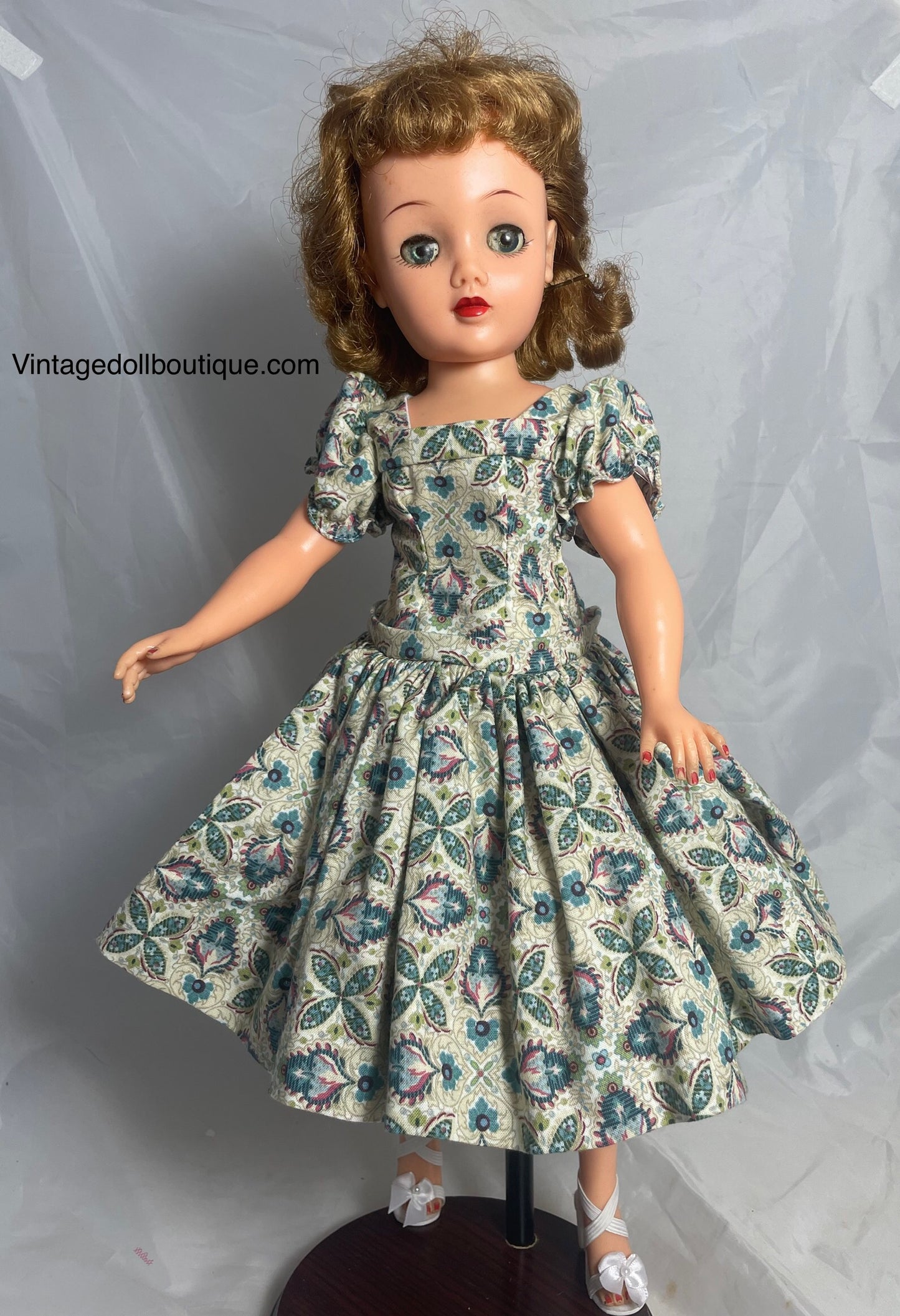 Dress for 20” Miss Revlon