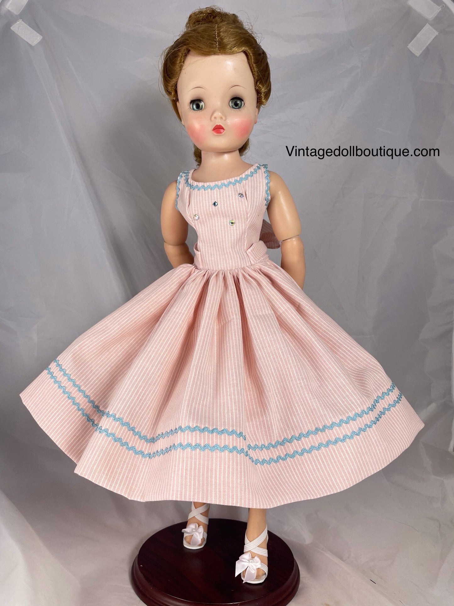 Dress for 21” Cissy