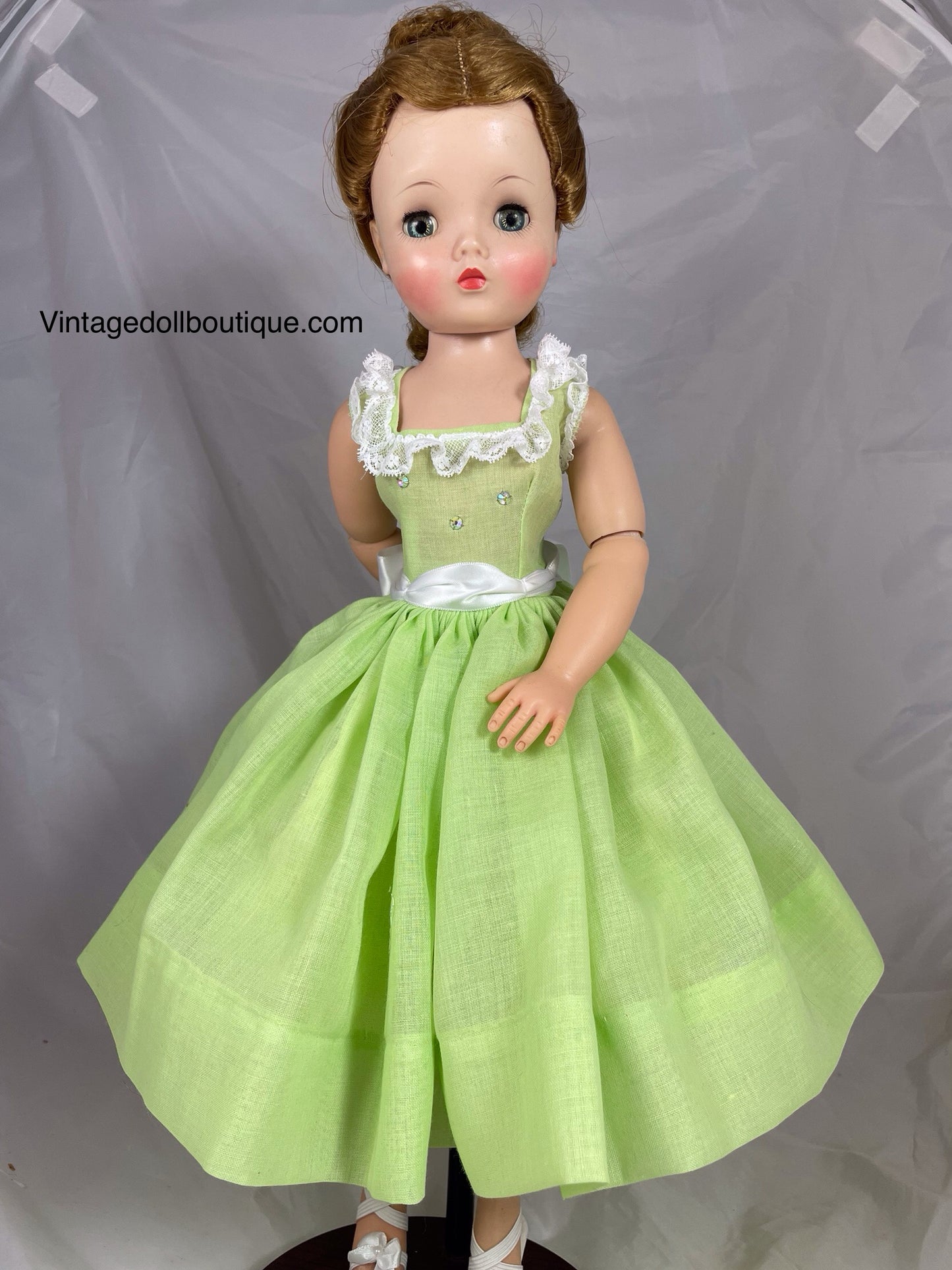 Dress for 21” Cissy