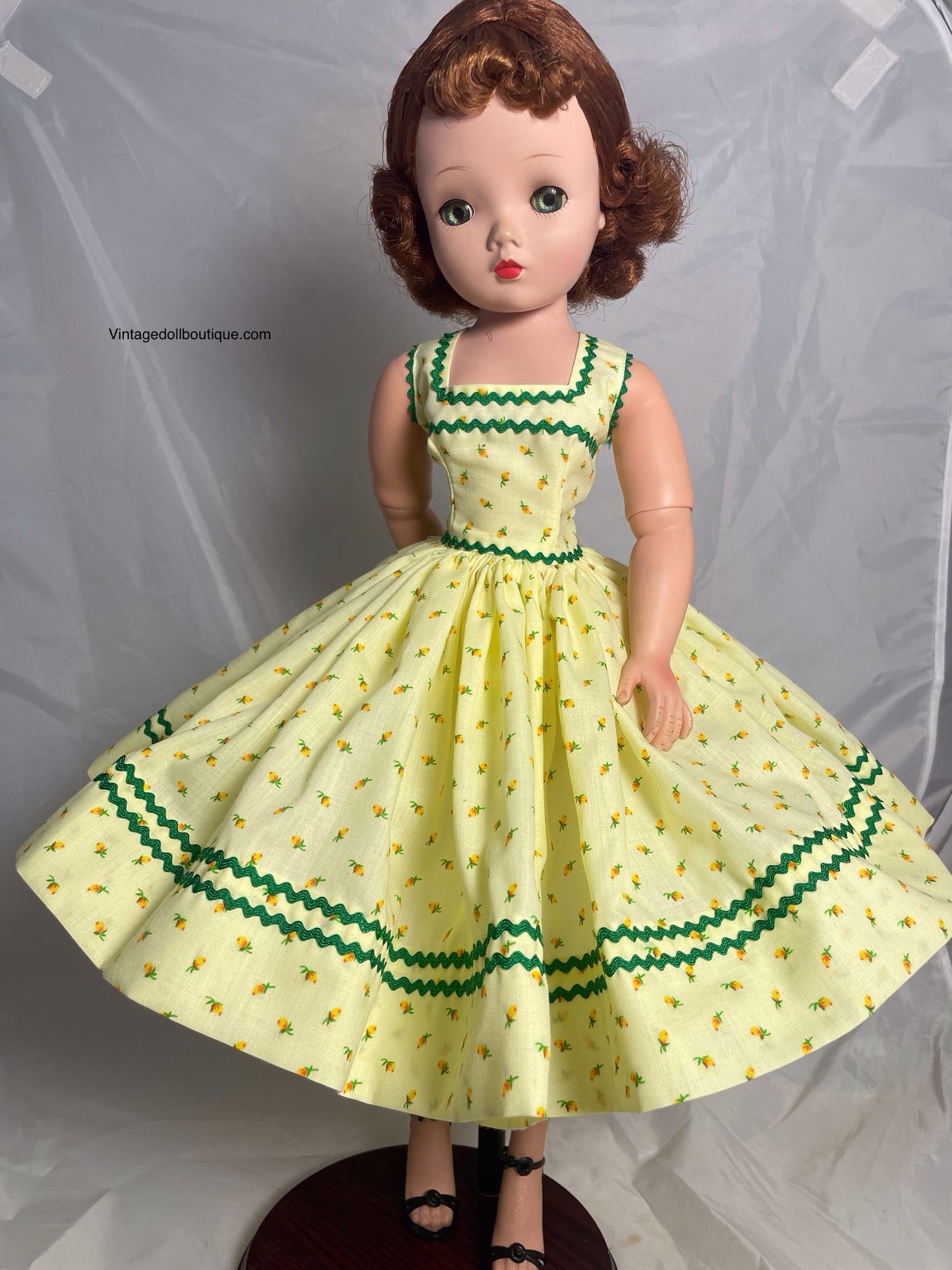 Dress for 21” Cissy