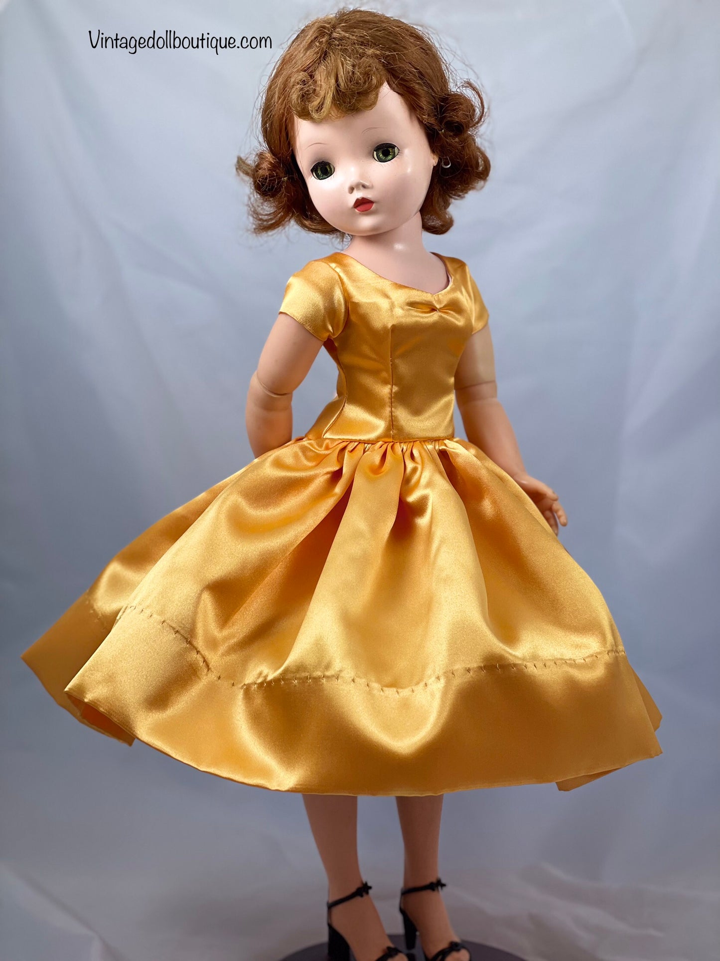 Satin dress for 21” Cissy