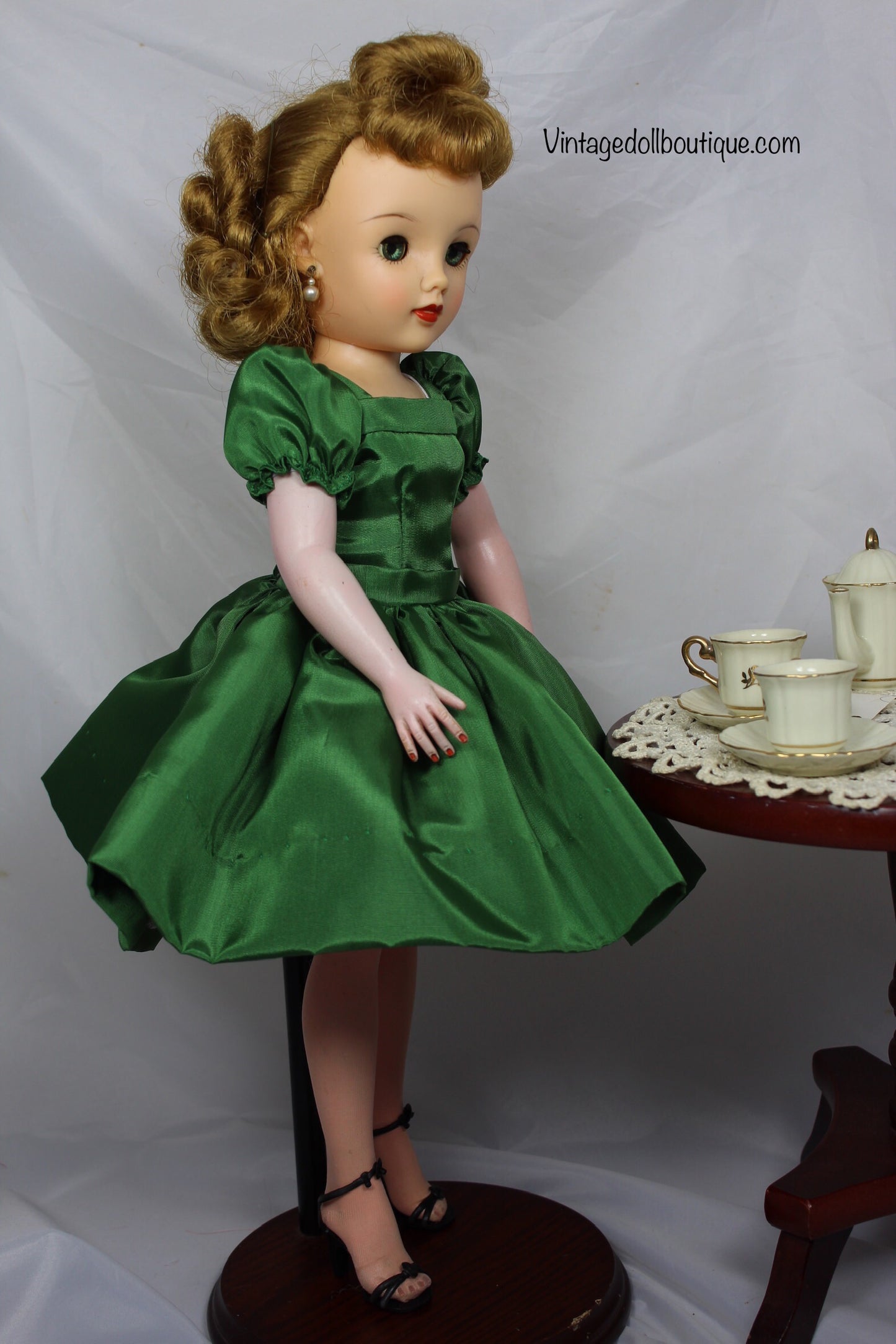 Taffeta Dress for 18” Miss Revlon