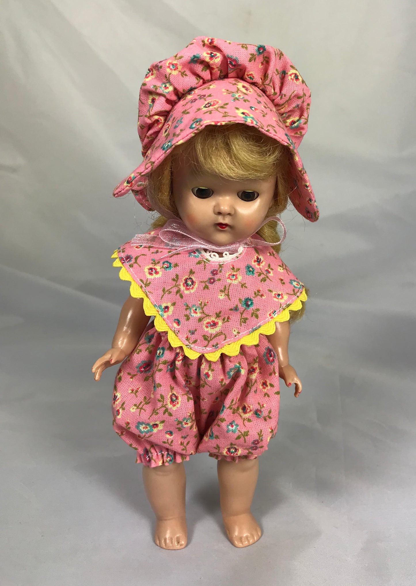 sunsuit and hat for Ginny